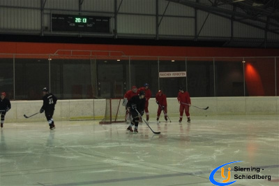 2012_Eishockeyspiel_15