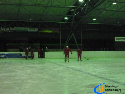 2012_Eishockeyspiel_74