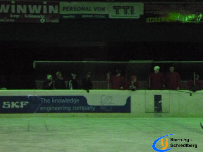 2012_Eishockeyspiel_91