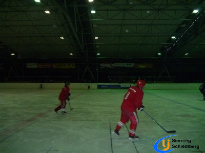 2012_Eishockeyspiel_94